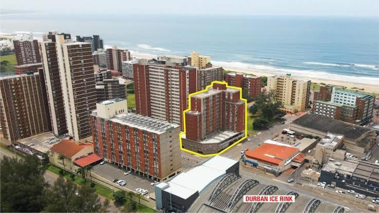 Unit 95 Oceanic - Self Catering, North Beach Durban Exterior foto